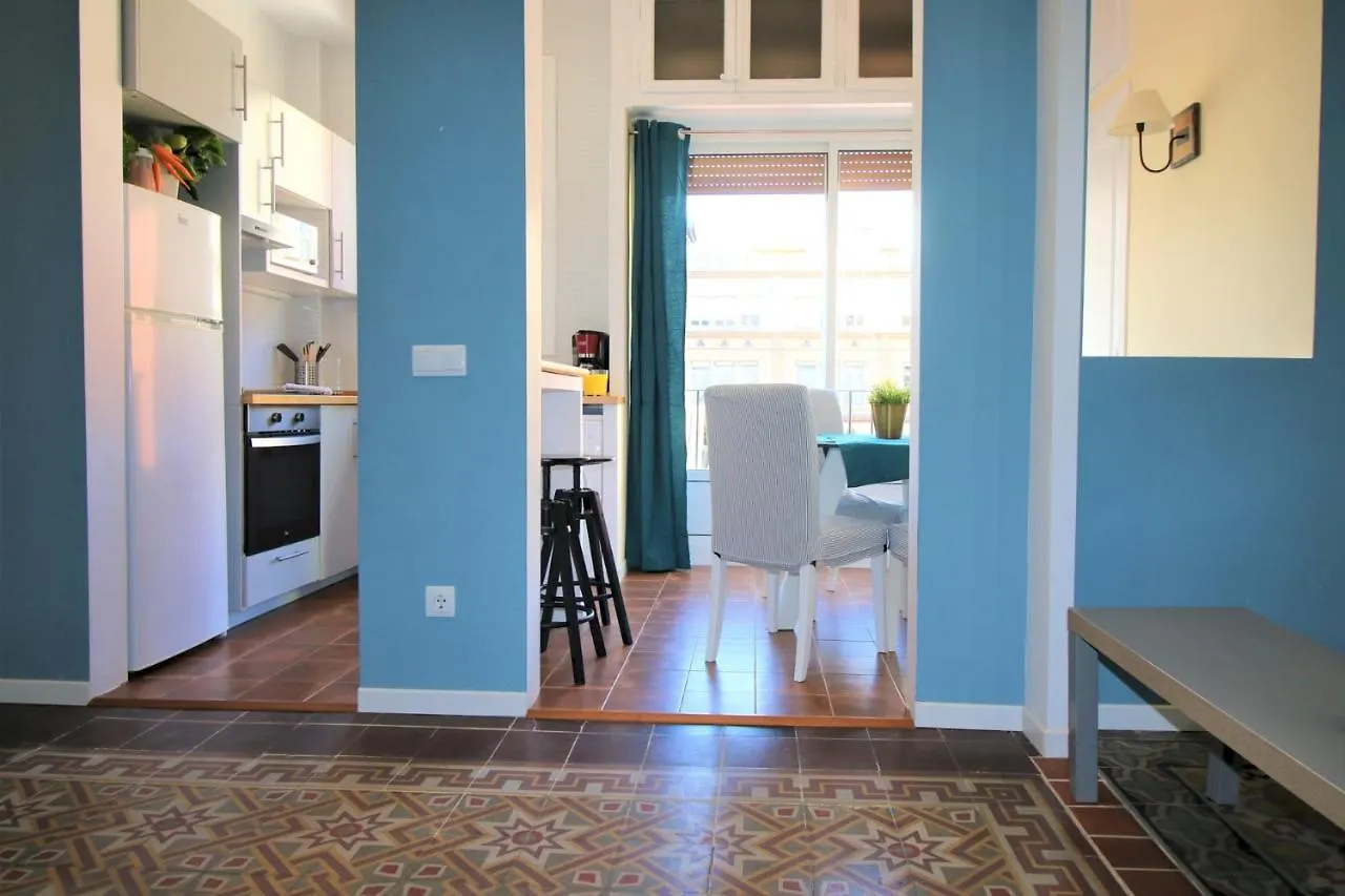 Apartment Ideal For Seasons In Barcelona Spain