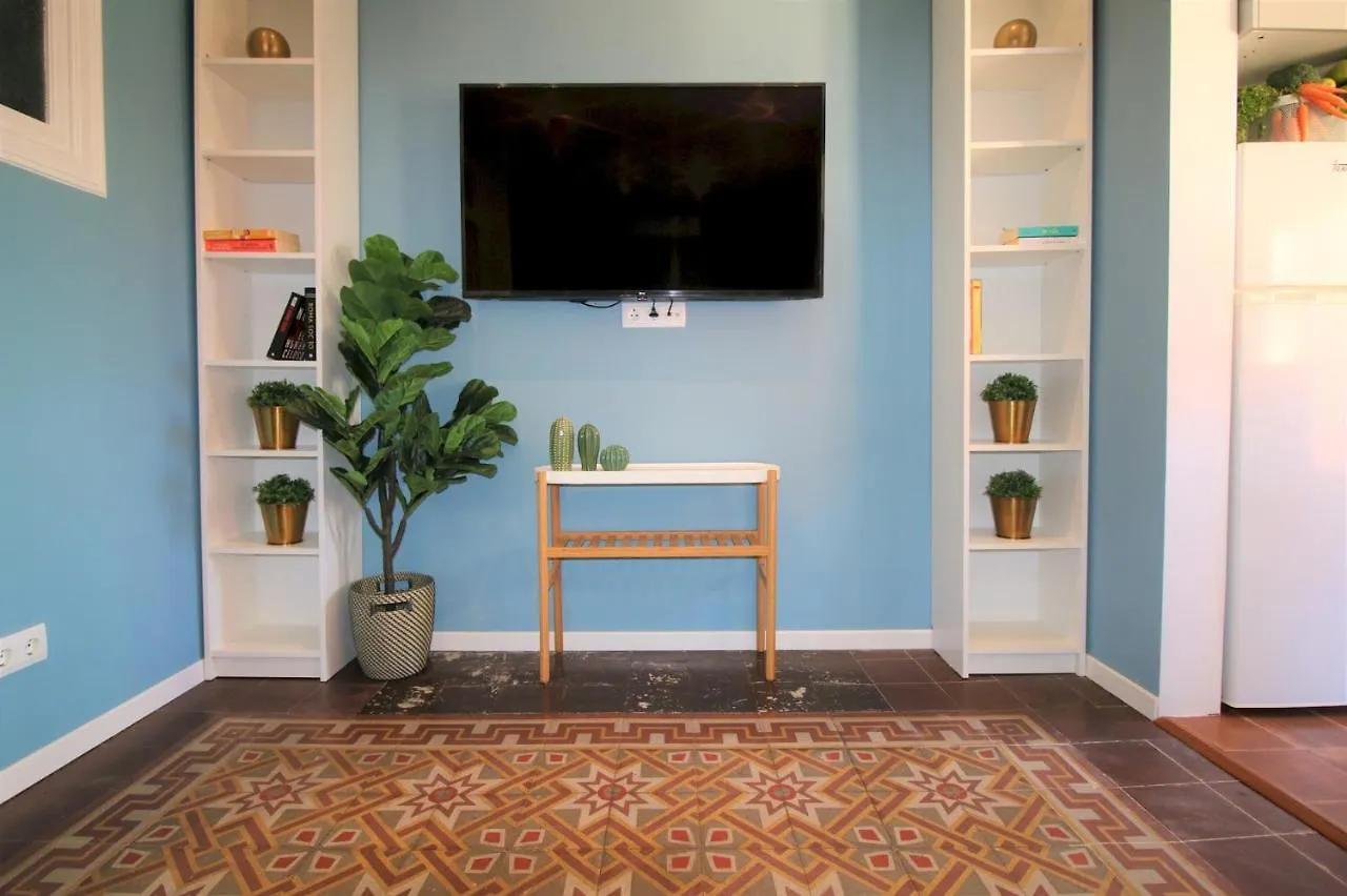 Apartment Ideal For Seasons In Barcelona